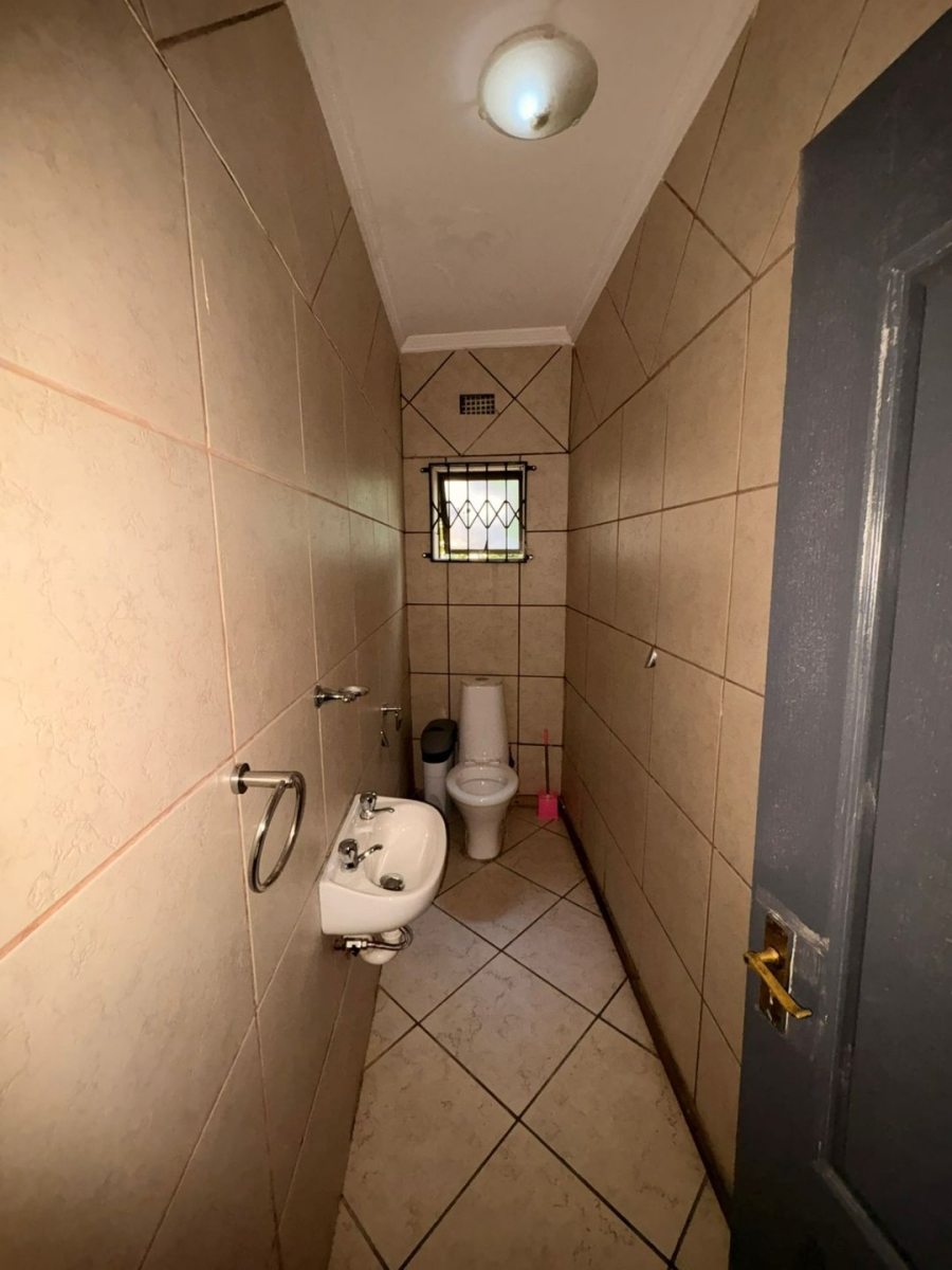 18 Bedroom Property for Sale in Southridge Park Eastern Cape